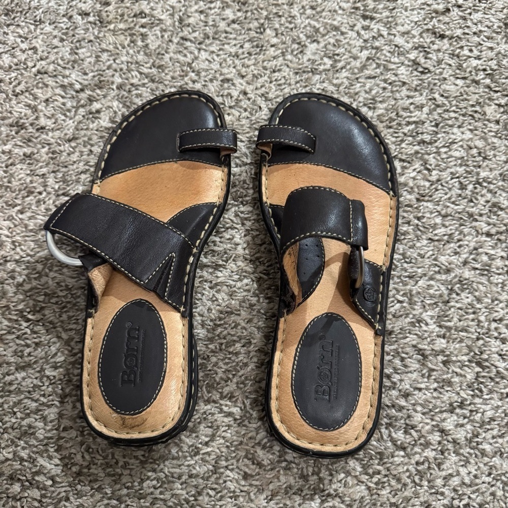 Born Brown and Tan Women's Sandals Size 6 Wide Feet - Picture 3 of 9